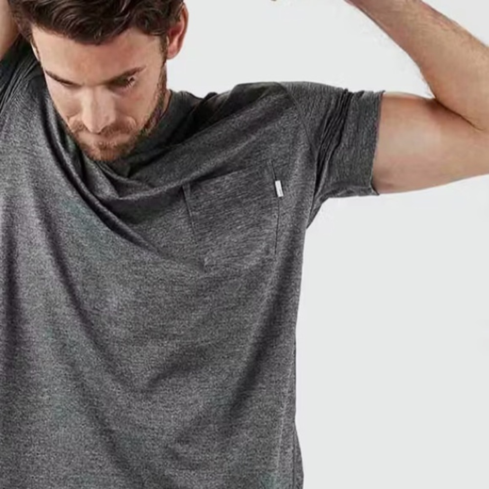 Vuori Tradewinds Performance Tee - Picture 2 of 10